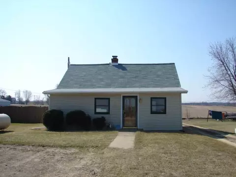 3649 W Eagan Rd, Leaf River, IL 61047 photo 1