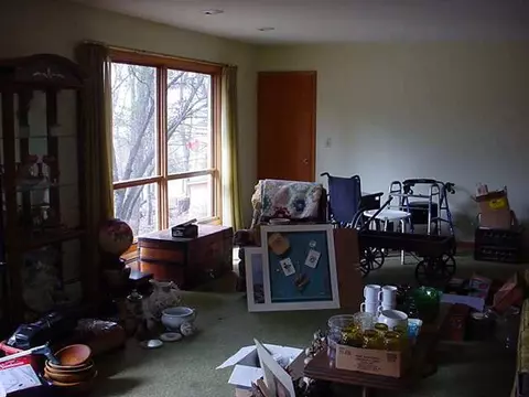 304 E Lincoln St, Mount Carroll, IL 61053 photo 5