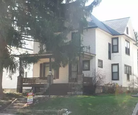 19 E Jefferson St, Freeport, IL 61032 photo 1
