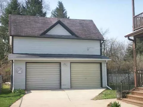 19 E Jefferson St, Freeport, IL 61032 photo 3