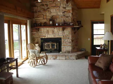 874 Breckenboro, Davis, IL 61019 photo 2