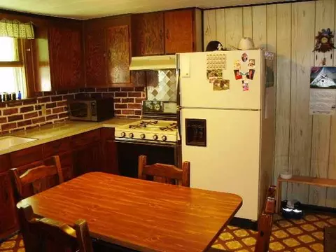 913 S 15th Ave, Freeport, IL 61032 photo 3