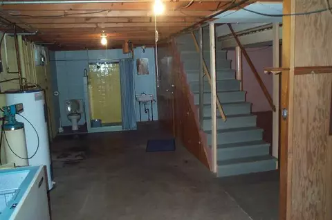 702 Monroe, Hanover, IL 61041 photo 5