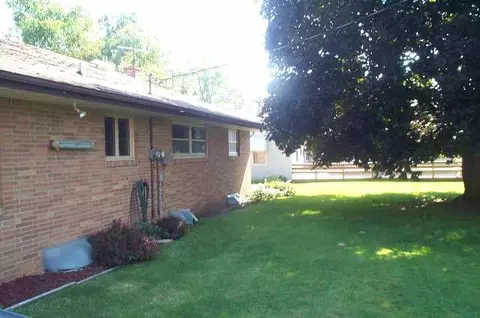 702 Monroe, Hanover, IL 61041 photo 8