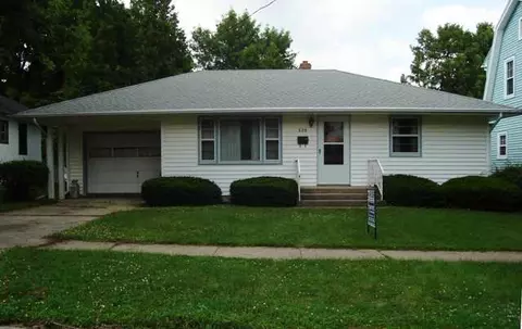 320 E Jefferson, Freeport, IL 61032 photo 1