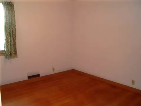 320 E Jefferson, Freeport, IL 61032 photo 6