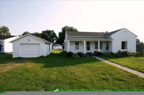408 W W Spg, Mount Carroll, IL 61053 photo 1
