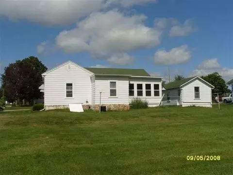 408 W W Spg, Mount Carroll, IL 61053 photo 3