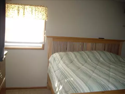 3354 Loras Dr, Freeport, IL 61032 photo 8