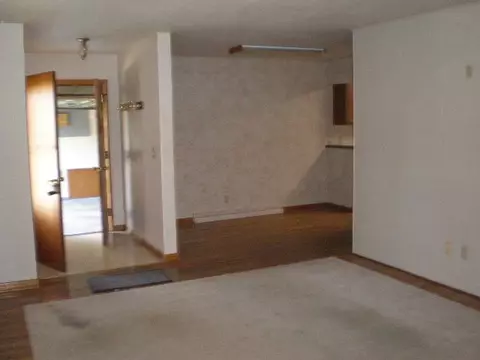 1484 Winter Dr, Freeport, IL 61032 photo 6