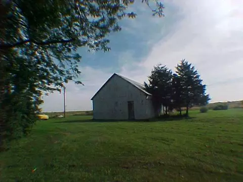 3063 W Becker School Rd, Freeport, IL 61032 photo 3
