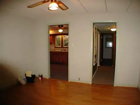 227 N Fairview Ave, Freeport, IL 61032 photo 6