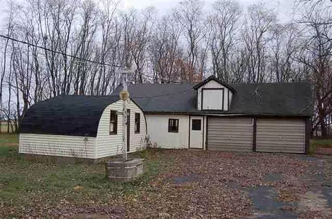 511 S Cedar, Forreston, IL 61030 photo 3