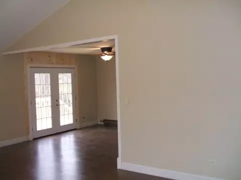 370 Orleans, Davis, IL 61019 photo 6
