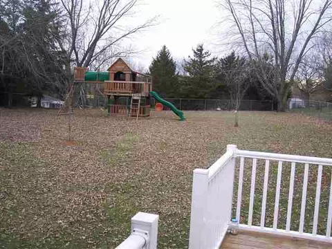 2130 Eagle, Freeport, IL 61032 photo 4
