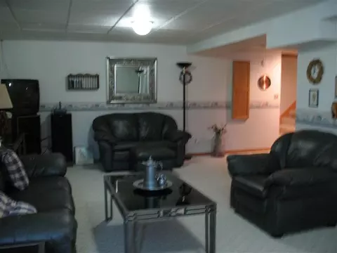 27-31 Ridgeview Dr, Lanark, IL 61046 photo 8