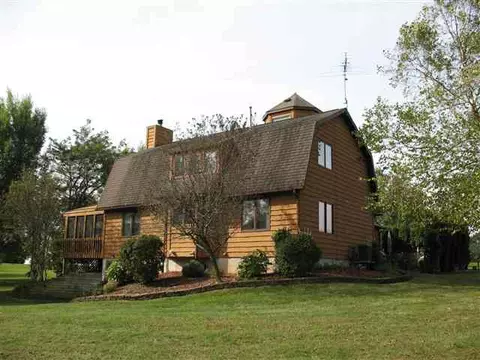 27-31 Ridgeview Dr, Lanark, IL 61046 photo 3