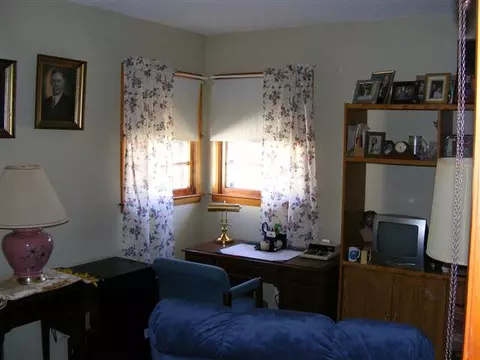 1490 Winter Dr, Freeport, IL 61032 photo 6
