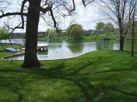 1412 Pier, Davis, IL 61019 photo 2