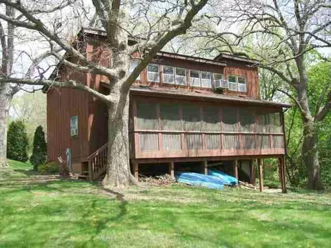 1412 Pier, Davis, IL 61019 photo 1