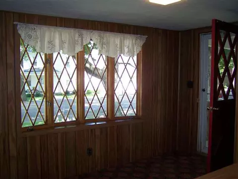 317 S High St, Lanark, IL 61046 photo 7
