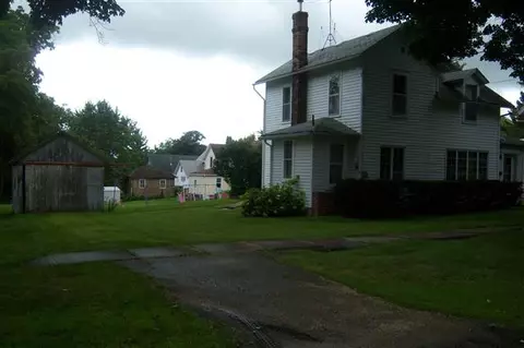 305 Seminary St, Mount Carroll, IL 61053 photo 3