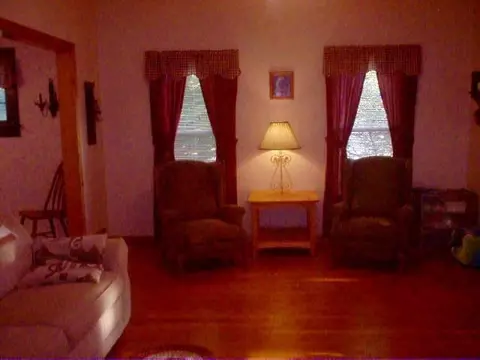 227 Wilson, Chadwick, IL 61014 photo 5