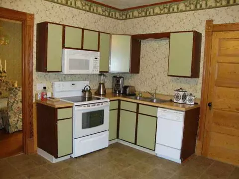 304 E Prairie St, Lanark, IL 61046 photo 3