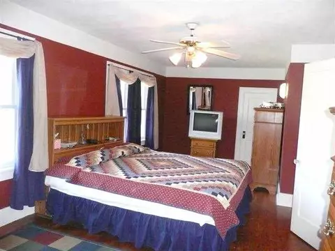 311 E Main St, Lena, IL 61048 photo 7