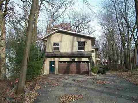 415 Lockwood, Davis, IL 61019 photo 1