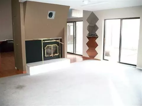 415 Lockwood, Davis, IL 61019 photo 4