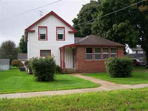 616 E Franklin St, Lanark, IL 61046 photo 1