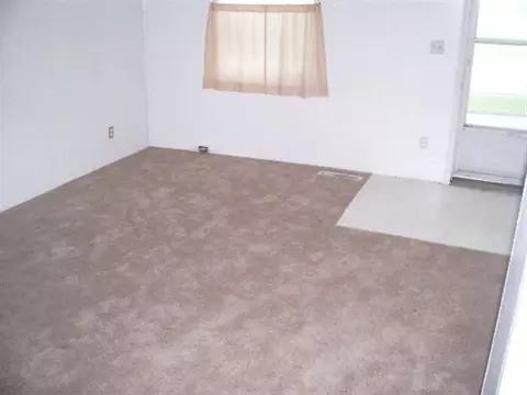 412 N Broad, Lanark, IL 61046 photo 5
