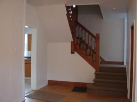 1252 S Walnut Ave, Freeport, IL 61032 photo 3