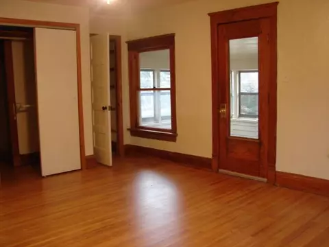 1252 S Walnut Ave, Freeport, IL 61032 photo 5