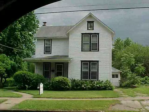 839 E Pleasant, Freeport, IL 61032 photo 1