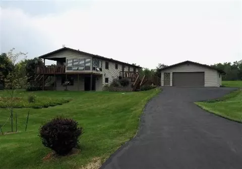 16-113 Canterbury Dr, Lake Carroll, IL 61046 photo 1