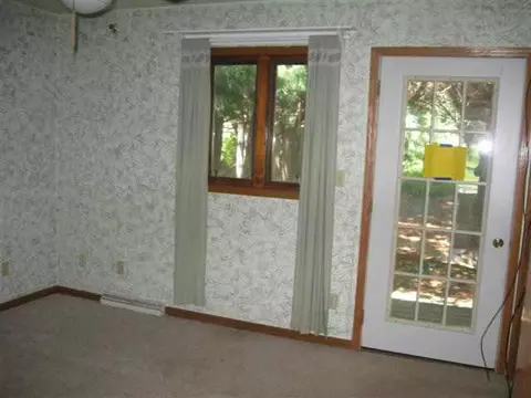 7410 E Maize Rd, Ridott, IL 61067 photo 3