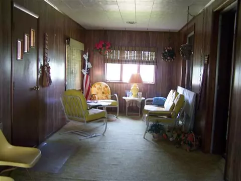 52 School St, Chadwick, IL 61014 photo 6