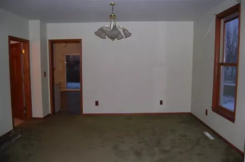 204 E Third, Leaf River, IL 61047 photo 6