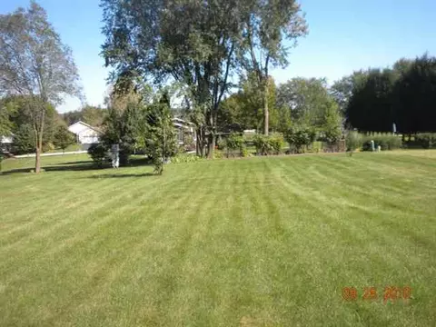 1647 Larchmont, Lake Summerset, IL 61019 photo 8