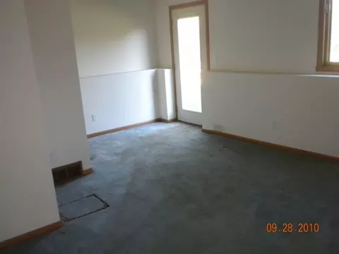 1647 Larchmont, Lake Summerset, IL 61019 photo 6