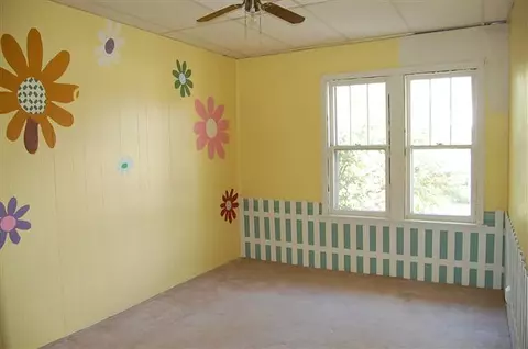 35 N Sunset Ave, Freeport, IL 61032 photo 7
