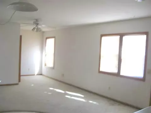 616 E Washington St, Warren, IL 61087 photo 6