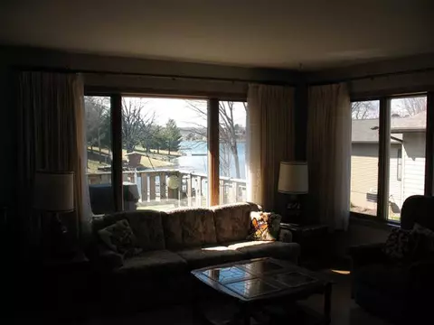 4-70 Beachcomber, Lanark, IL 61046 photo 9