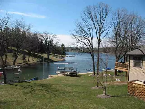 4-70 Beachcomber, Lanark, IL 61046 photo 3