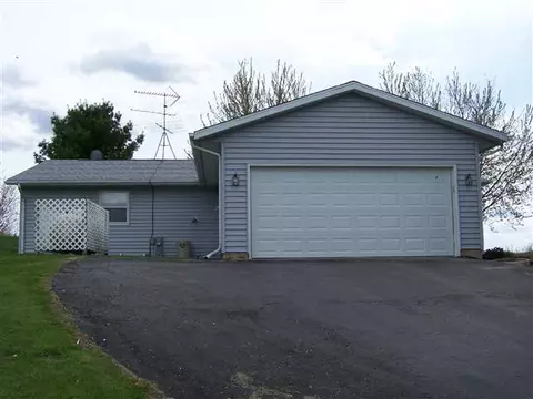 4-121 Beachcomber Ln, Lanark, IL 61046 photo 3