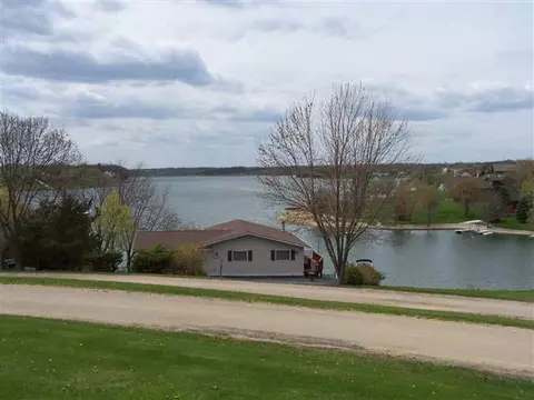 4-121 Beachcomber Ln, Lanark, IL 61046 photo 5