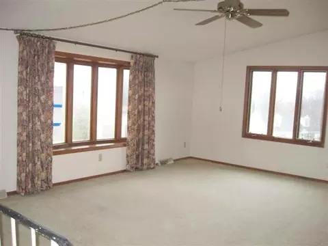 2096 Eagle, Freeport, IL 61032 photo 9