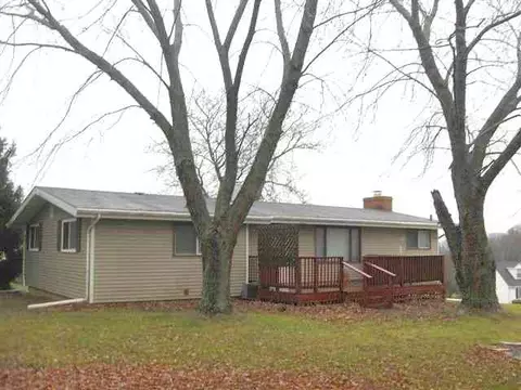 2096 Eagle, Freeport, IL 61032 photo 12